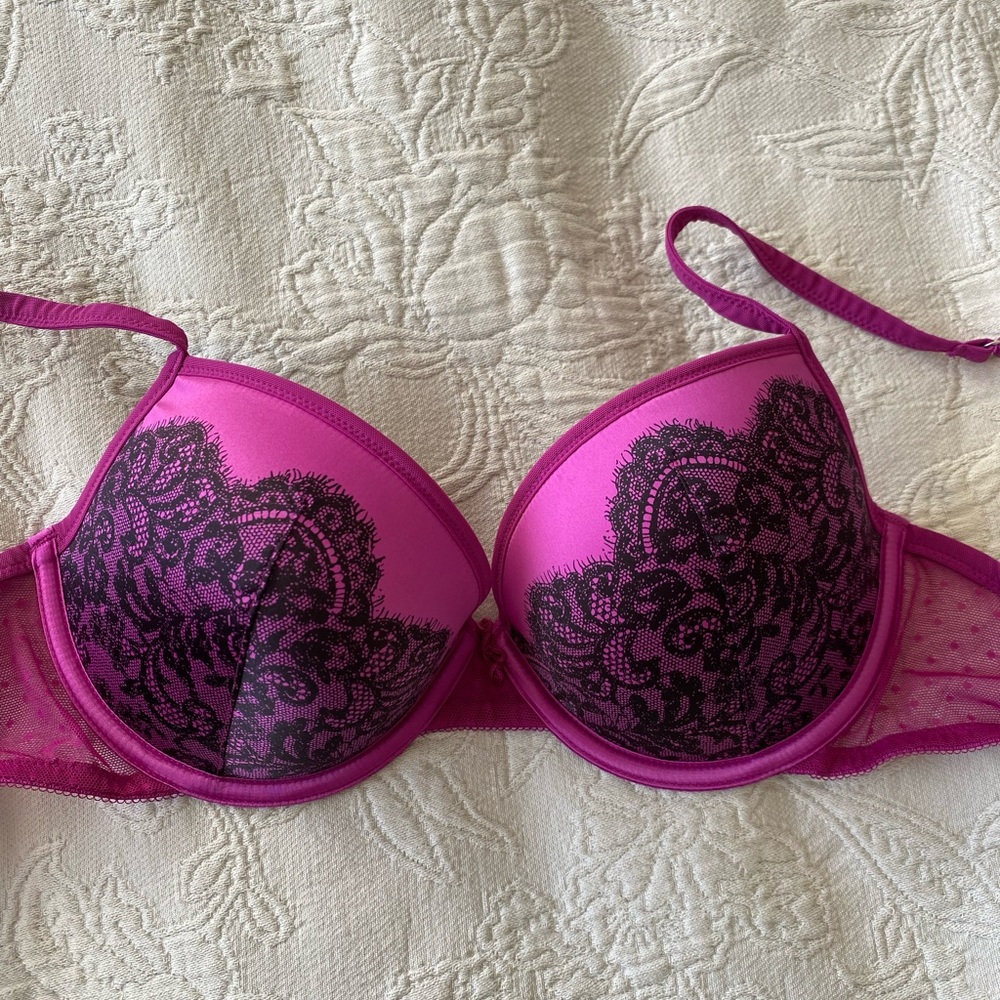 Aerie Elegant Pink Lace Bra